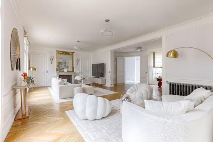 AC Eiffel Tower Luxury residence 250 m 3 bedrooms - 5