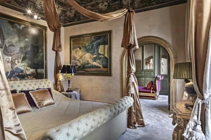 2 Bedroom Luxury Apartment Piazza Venezia Rome - 2