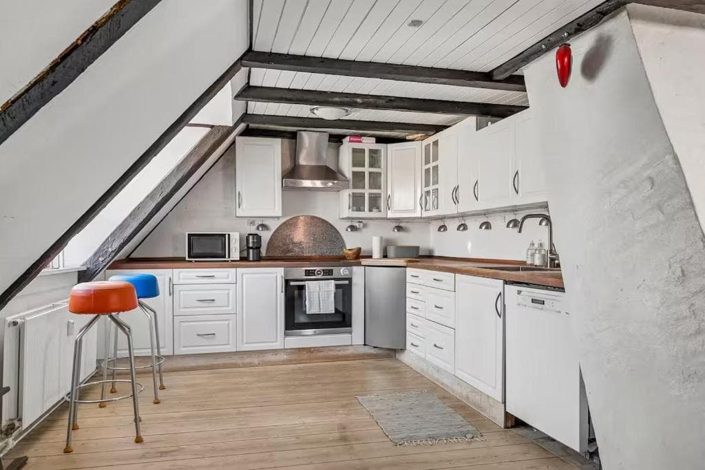 Rustic Loft in the Historic City Centre - 4