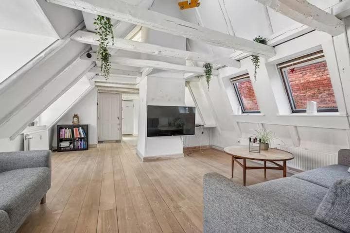 Rustic Loft in the Historic City Centre - 5